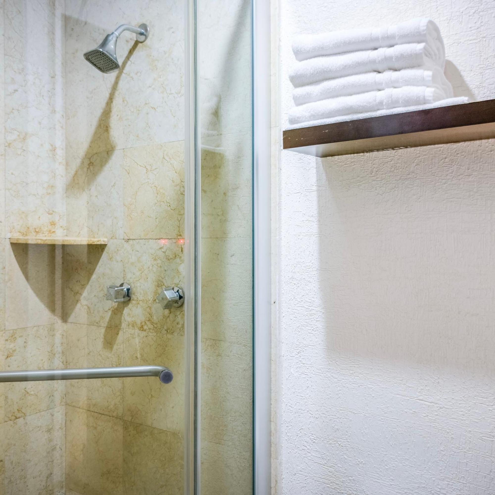 Homesuites Rotarismo Culiacán Εξωτερικό φωτογραφία